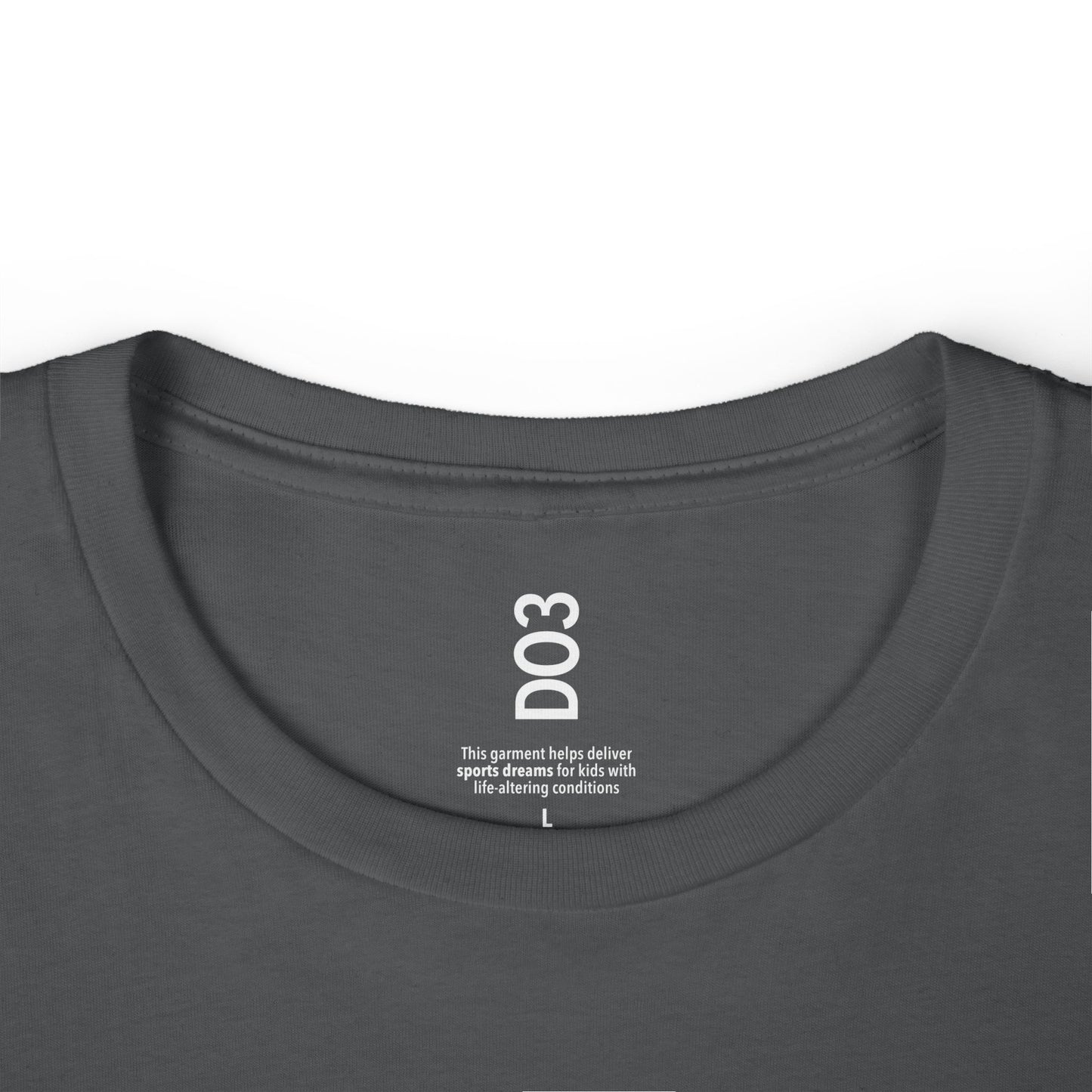 'DREAMS HAPPEN' WOMEN'S TEE