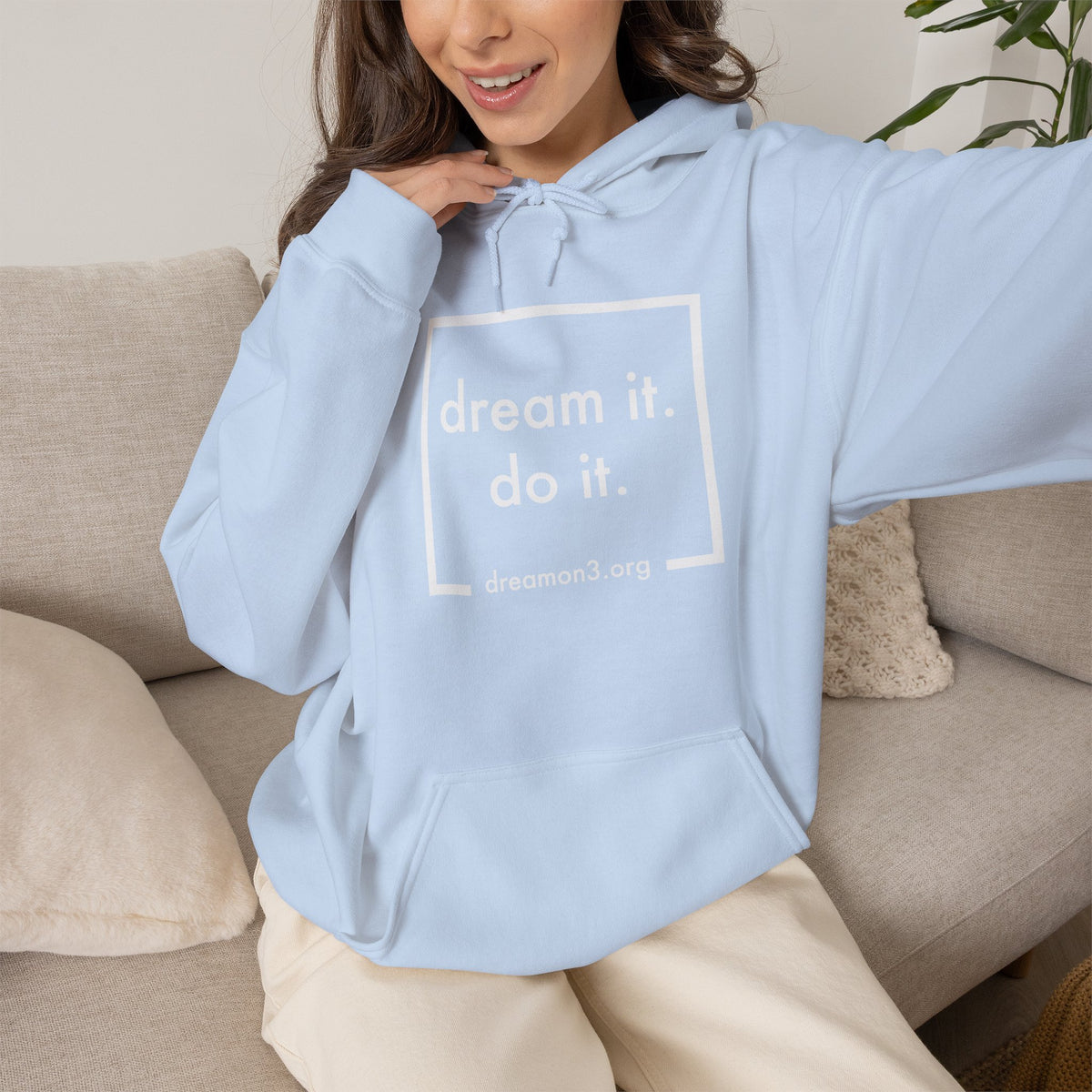 Dream It Do It Unisex Heavy Blend™ Hooded Sweatshirt